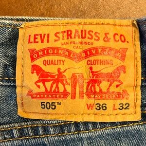 Levi Strauss & Co 505 jeans